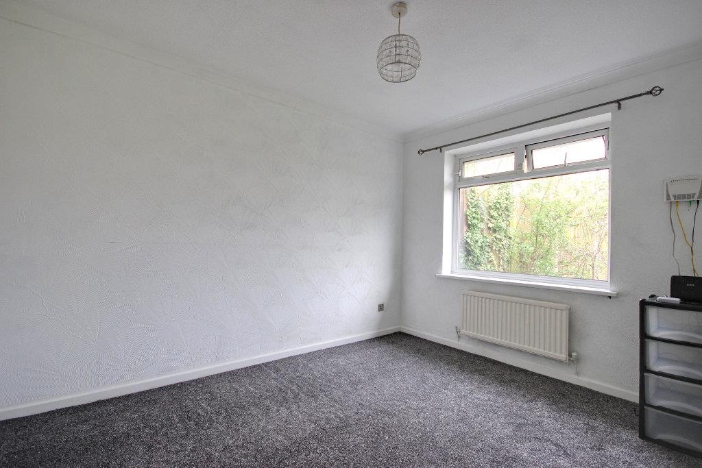 Hall Road, Hull